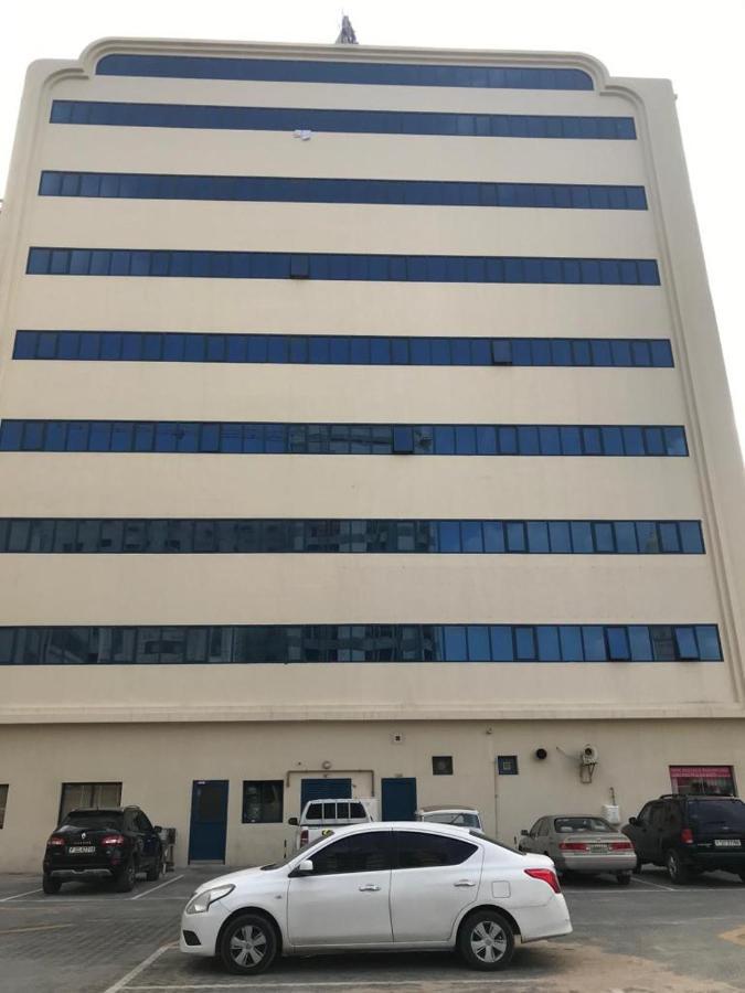 Al Majarah Residence Sharjah Exterior photo